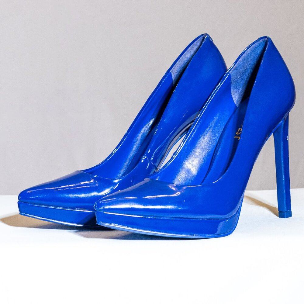 Nine West Patent Blue Pump, Size 5